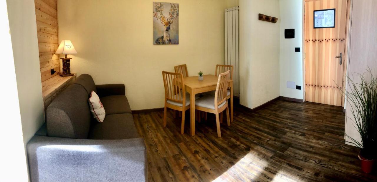Hotel Piccolo Chalet 克拉维埃 外观 照片