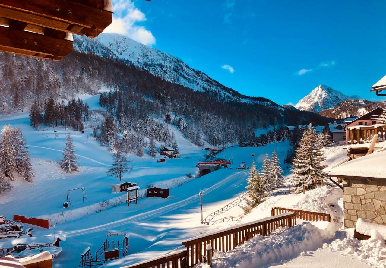 Hotel Piccolo Chalet 克拉维埃 外观 照片