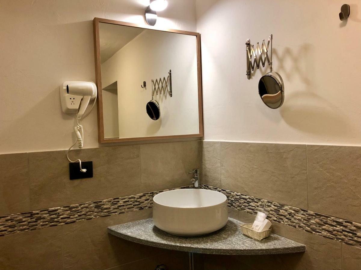 Hotel Piccolo Chalet 克拉维埃 外观 照片