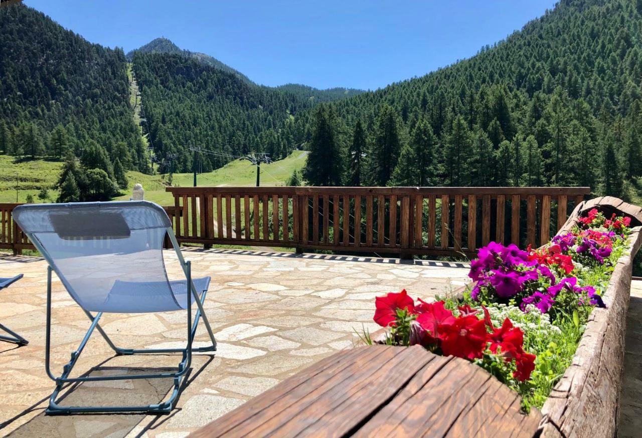 Hotel Piccolo Chalet 克拉维埃 外观 照片